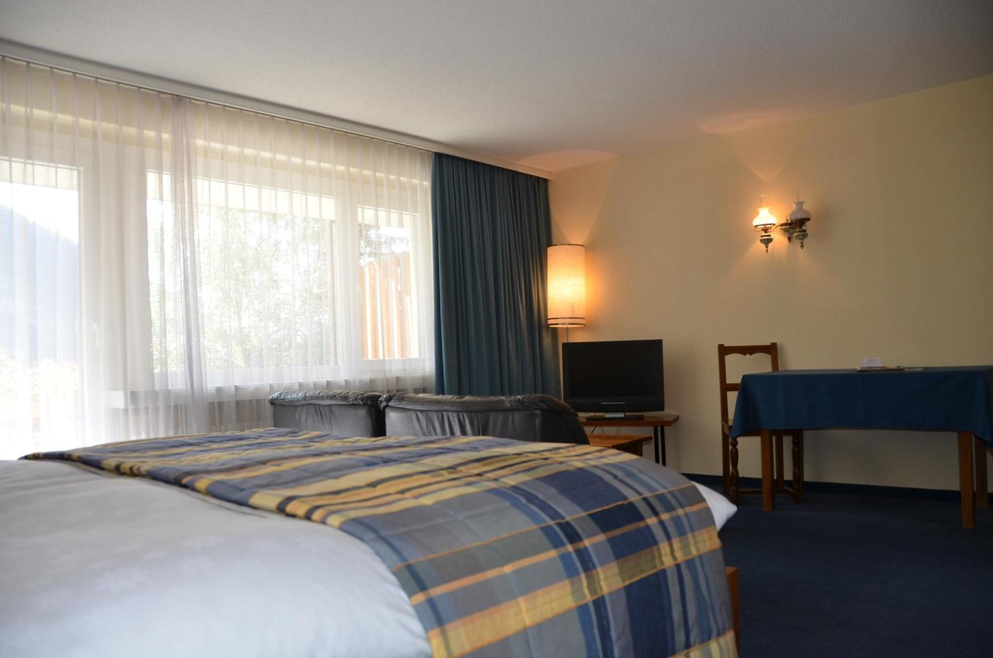 Hotel Regina Terme Leukerbad Εξωτερικό φωτογραφία